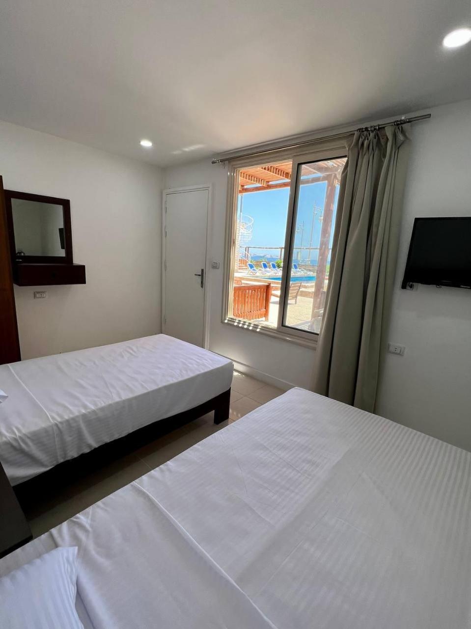 Serafy City Center Hostel And Pool For Foreigners Adults Only Hurghada Exterior photo
