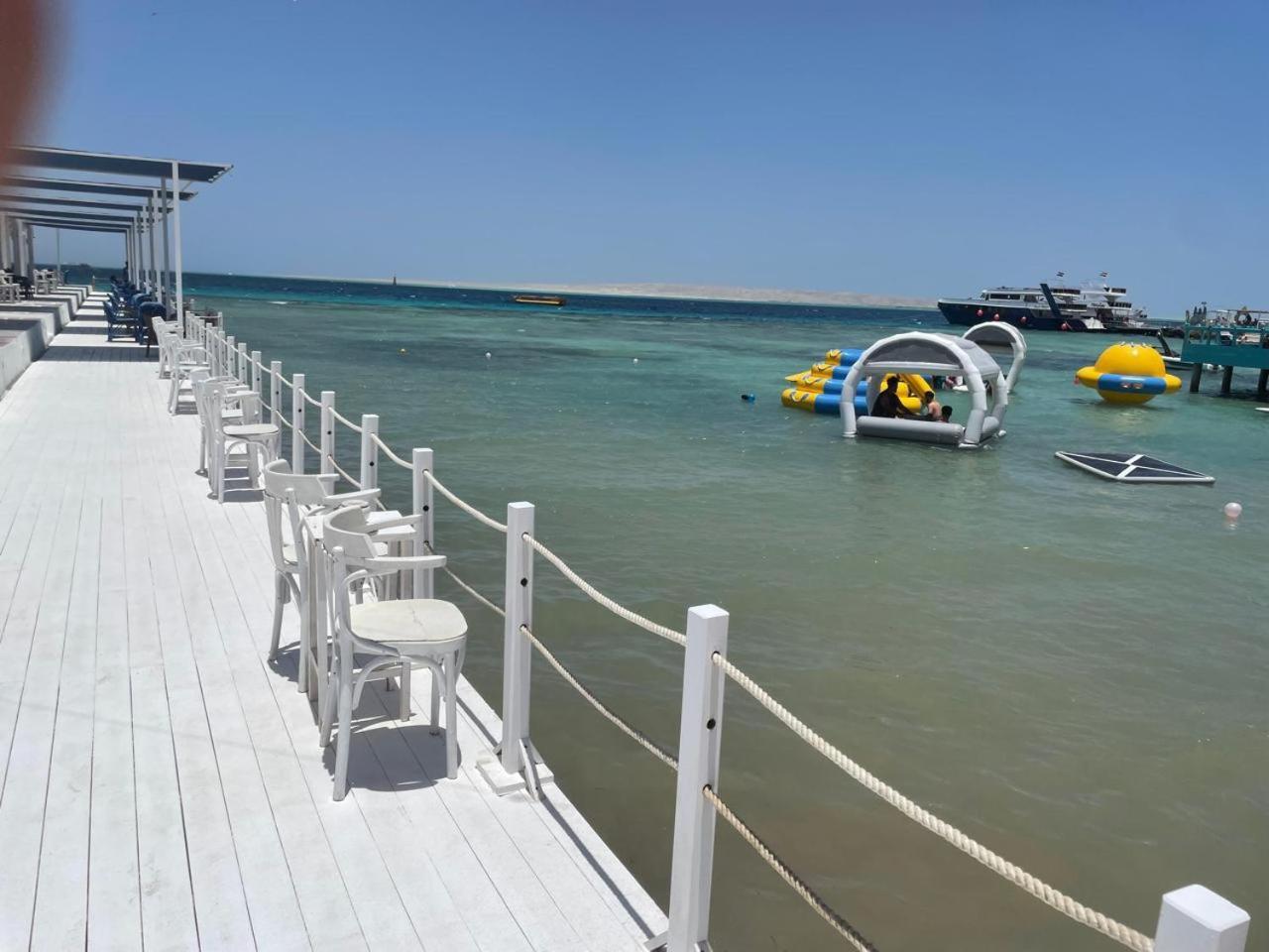 Serafy City Center Hostel And Pool For Foreigners Adults Only Hurghada Exterior photo