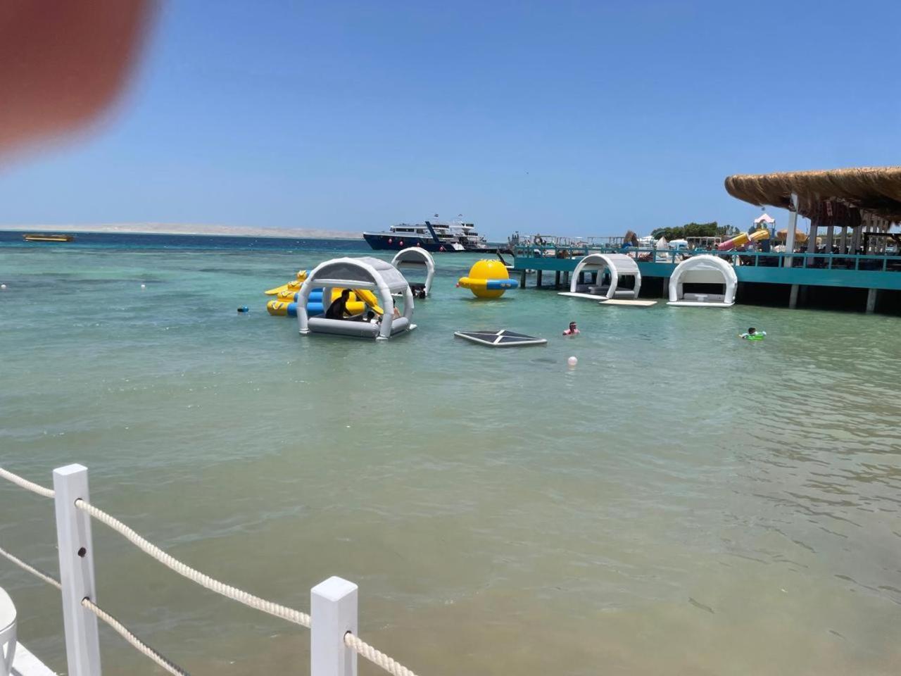 Serafy City Center Hostel And Pool For Foreigners Adults Only Hurghada Exterior photo